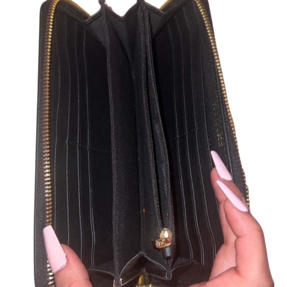 Rechargable wallet - Picture 8 of 10